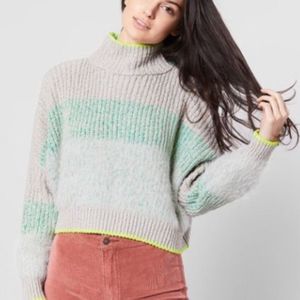 NWT Free People Sunbrite Fuzzy Knit Crop Sweater Size: XL